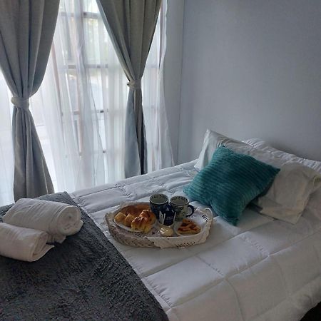 Linas Apart & Suite ลารีโอคา ภายนอก รูปภาพ